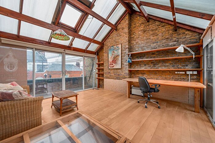 2 Bedroom Flat To Rent In James Street, Covent Garden, WC2E