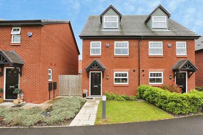3 Bedroom Semi-Detached House For Sale In Alfred Potts Way, Crewe, Cheshire, CW2