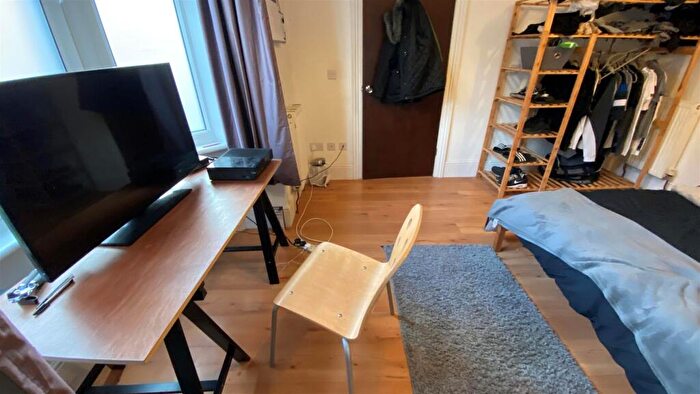 4 Bedroom House To Rent In Lansdown Road, Canterbury, CT1