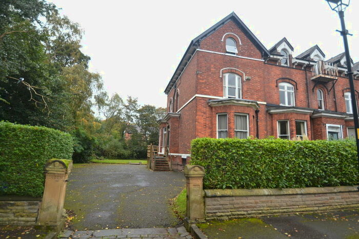 7 Bedroom Semi-Detached House To Rent In Brunswick Road, Withington, Manchester, M20