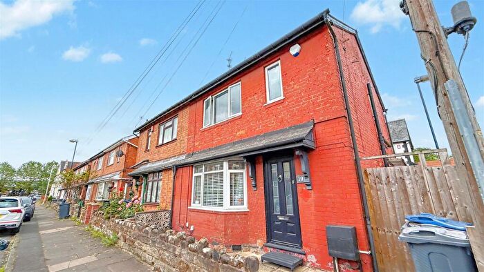 2 Bedroom Semi Detached House For Sale In Victoria Road, Stirchley, Birmingham, B30