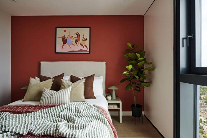 1 Bedroom Flat To Rent In Uncle Elephant & Castle, Churchyard Row, Elephant And Castle, SE11