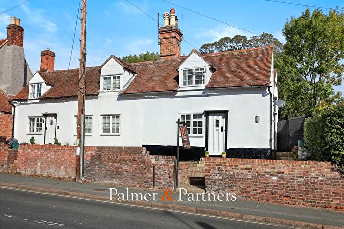 2 Bedroom Semi-detached House For Sale In Lexden Road, Colchester, Essex, CO3