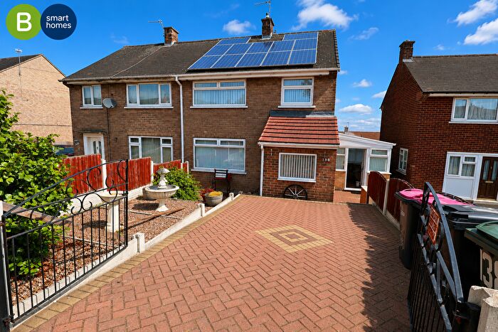 3 Bedroom Semi-Detached House For Sale In Roughwood Road, Rotherham, S61