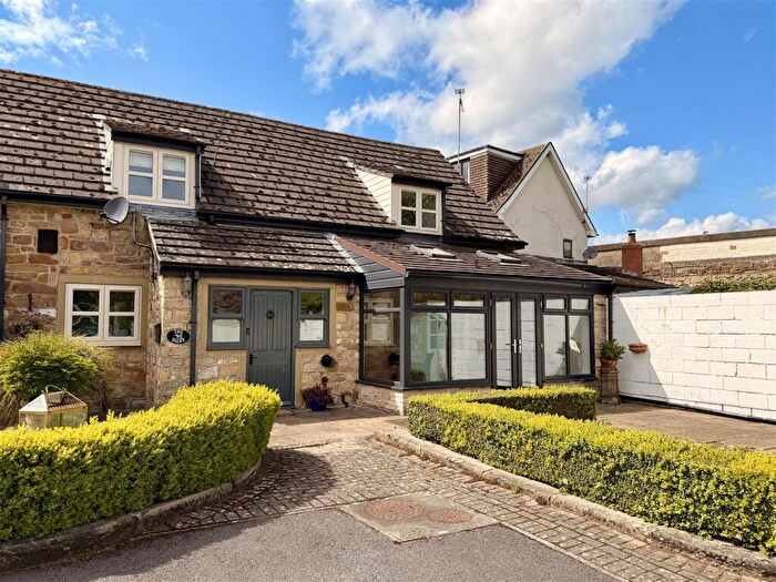 3 Bedroom Semi-Detached House To Rent In Carr, Maltby, Rotherham, S66