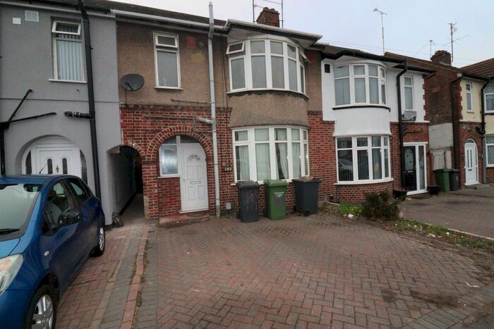 3 Bedroom Terraced House To Rent In Blundell Road, Luton, LU3