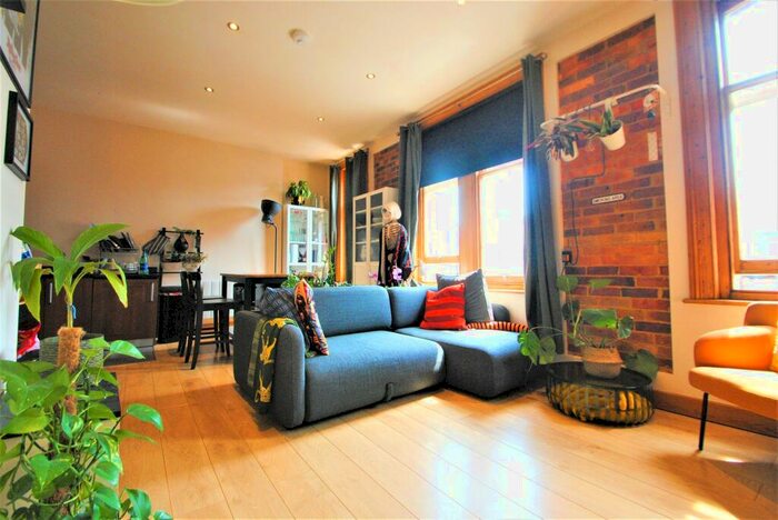2 Bedroom Flat To Rent In Milliner House, Old Christchurch Road, BH1