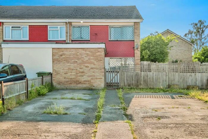 3 Bedroom House To Rent In West Ewell, KT19
