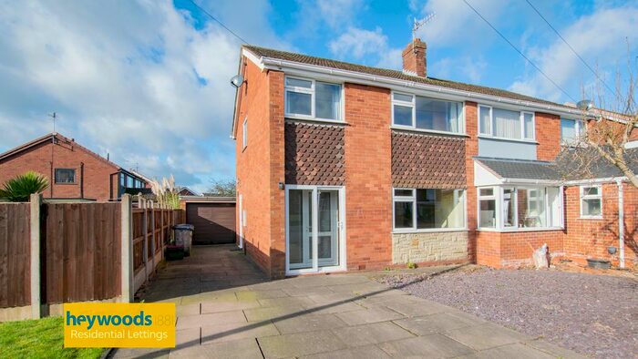 3 Bedroom Semi-Detached House To Rent In Greenock Close, Thistleberry, Newcastle-Under-Lyme ST5