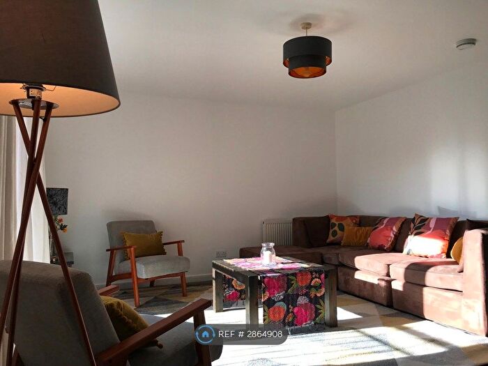 2 Bedroom Flat To Rent In North Pilrig Heights, Edinburgh, EH6