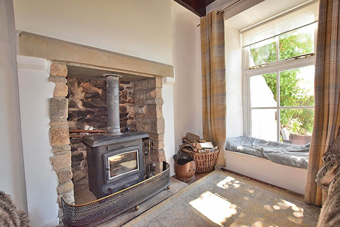 2 Bedroom Cottage For Sale In Dalton, DL11