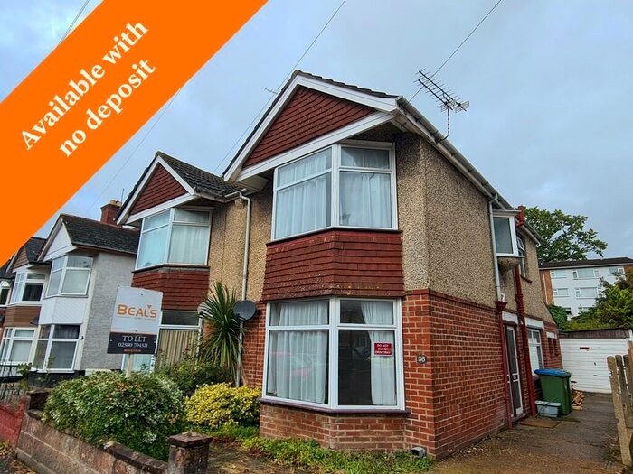 3 Bedroom Semi-Detached House To Rent In Pointout Road, Southampton, SO16