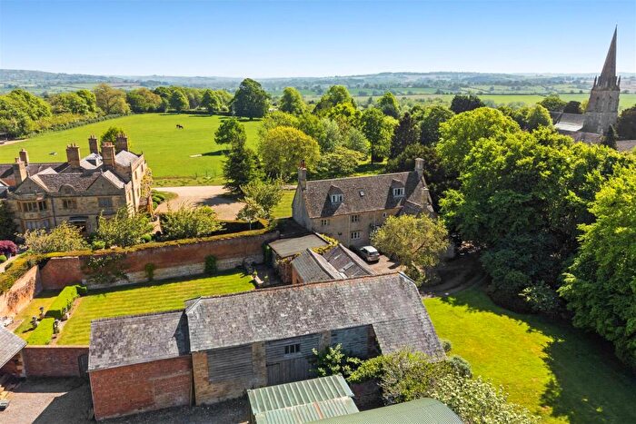 6 Bedroom House For Sale In Todenham, Gloucestershire, GL56