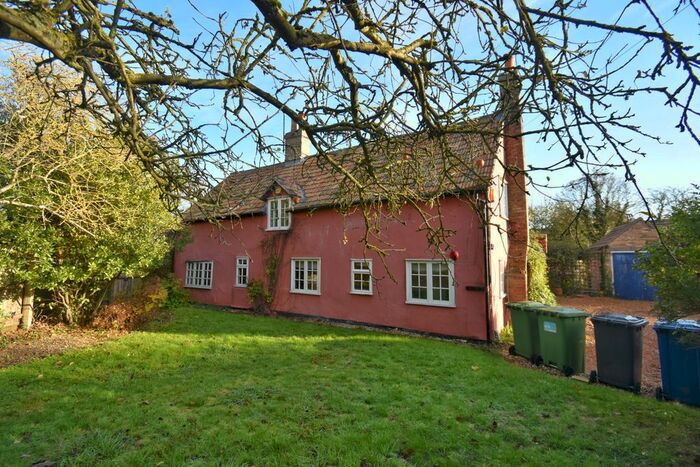 4 Bedroom Cottage To Rent In Balsham Road, Fulbourn, Cambridge, CB21