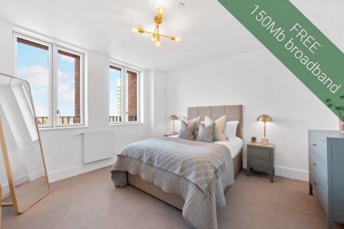 2 Bedroom Flat To Rent In Kindred House, Scarbrook Road, Croydon, London, CR0