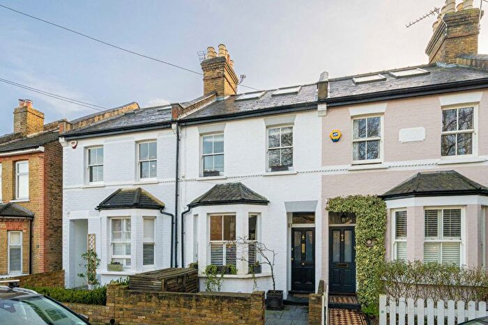 3 Bedroom Terraced House For Sale In Walpole Road, Teddington, TW11