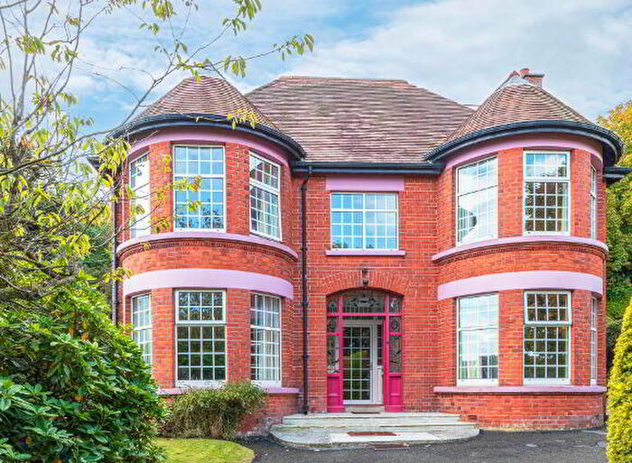 5 Bedroom Detached House For Sale In York Avenue, Carrickfergus, BT38