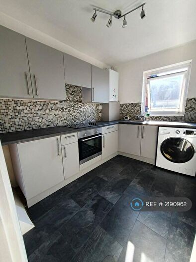 2 Bedroom Flat To Rent In Eastwood, Eastwood, NG16