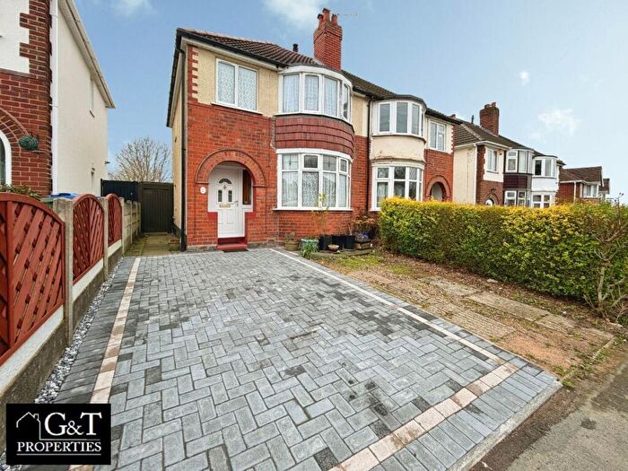 3 Bedroom Semi Detached House For Sale In Trejon Road, Cradley Heath, B64