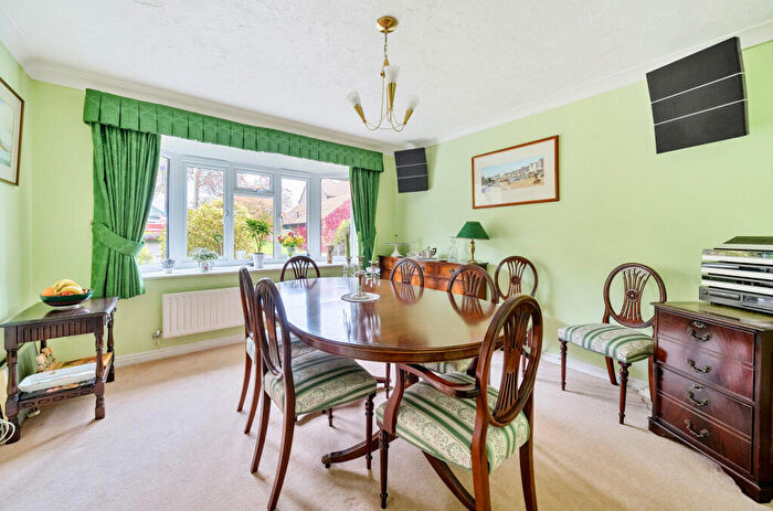 5 Bedroom Detached House For Sale In Bere Close, Winchester, Hampshire, SO22