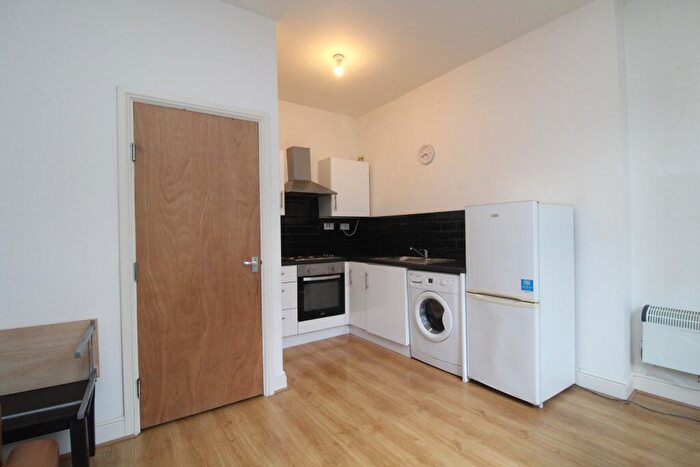 1 Bedroom Flat To Rent In Claude Road, Roath, Cardiff, CF24