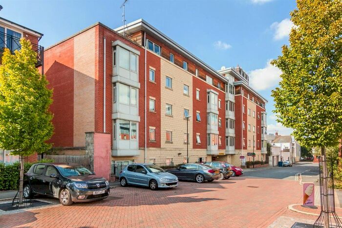 1 Bedroom Flat To Rent In Fremington Court, Upper York Street, Spon End, CV1