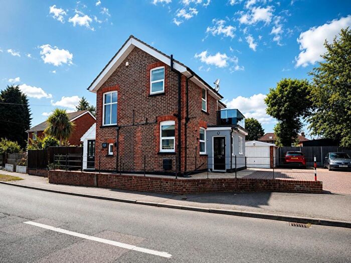 3 Bedroom Detached House For Sale In Peartree Lane, Bexhill On Sea, TN39