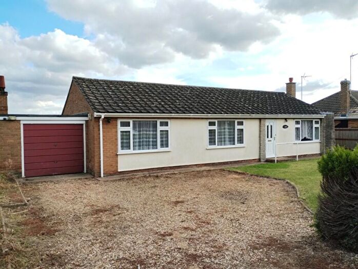 3 Bedroom Detached Bungalow To Rent In Lowgate, Lutton, PE12