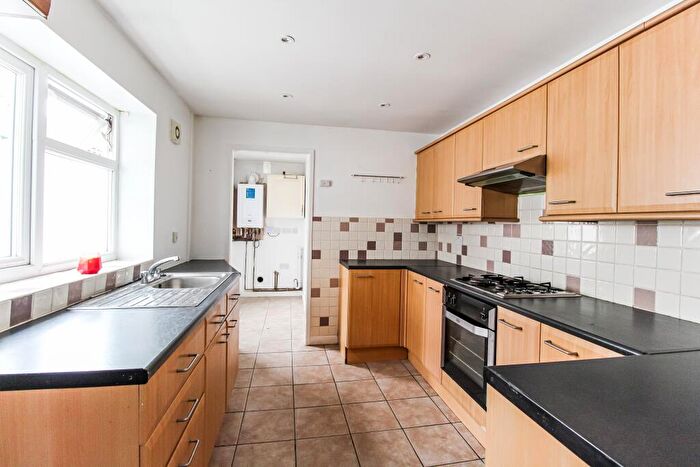 2 Bedroom Terraced House To Rent In Middle Street, Pontypridd, CF37