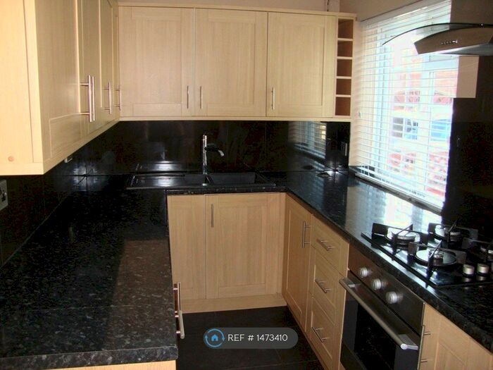 2 Bedroom Flat To Rent In Brunbrick House, Woking, GU22