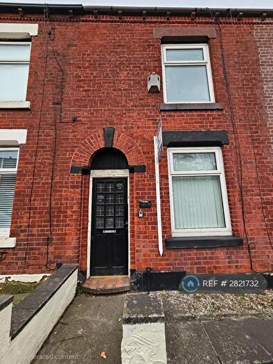 2 Bedroom Terraced House To Rent In Fields New Road, Oldham, OL9