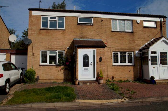 3 Bedroom House To Rent In Northmead Road, SL2