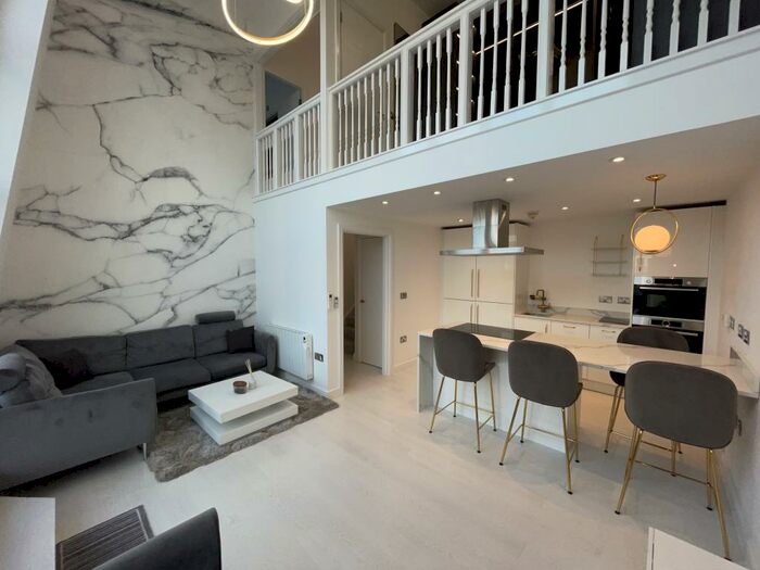 2 Bedroom Penthouse To Rent In Heritage Court, Jewellery Quarter, B18