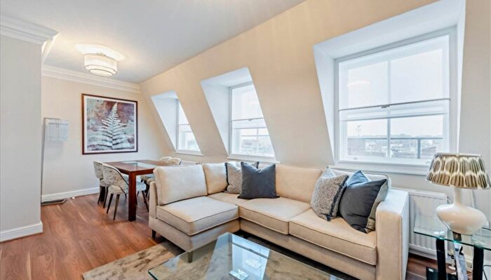 2 Bedroom Flat To Rent In Pelham Court, Fulham Road, SW3