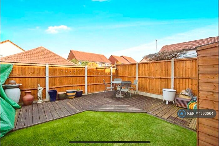 1 Bedroom End Of Terrace House To Rent In Caravel Close, Grays, RM16