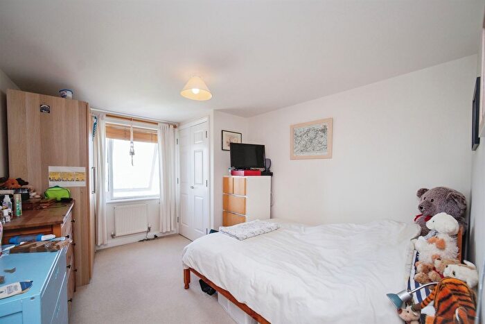 1 Bedroom Flat For Sale In Shetland Road, Basingstoke, RG24