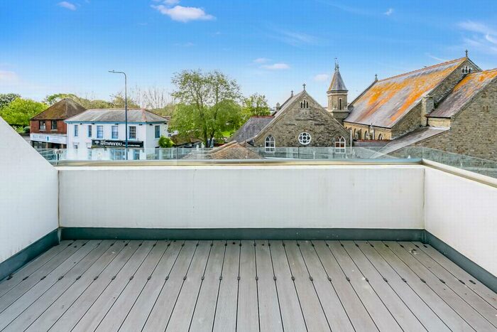 2 Bedroom Apartment For Sale In Chapel Street, Hythe, CT21