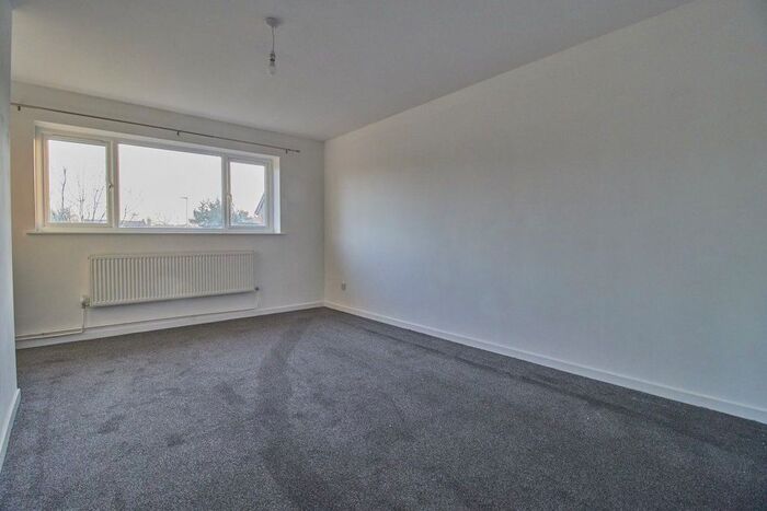 2 Bedroom Flat To Rent In Newlands Road, Barwell, Leicester LE9