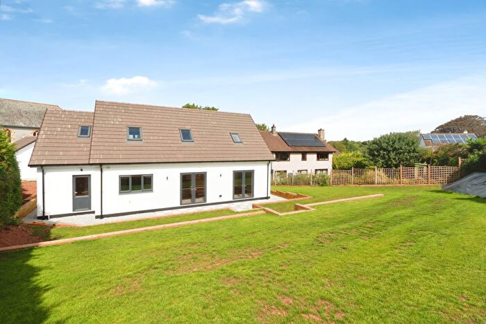 4 Bedroom Detached House For Sale In Manor Gardens, Exbourne, Okehampton, EX20