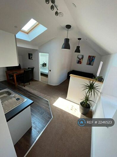 1 Bedroom Flat To Rent In Atlas Mill, Bolton, BL1