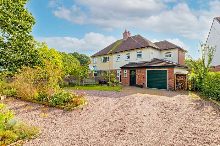 3 Bedroom Semi-detached House For Sale In Middle Lane, Kingsley, WA6