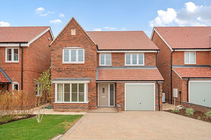 4 Bedroom Detached House For Sale In Main Street, Charndon, Bicester, OX27