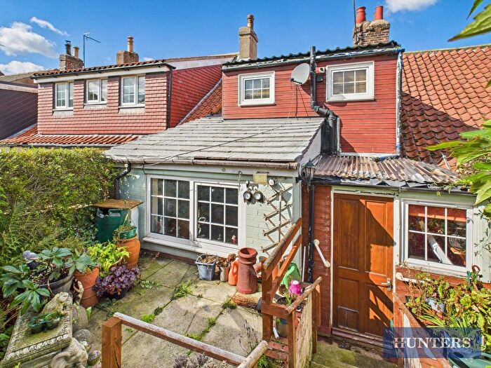 2 Bedroom Cottage For Sale In Hunmanby Street, Muston, Filey, YO14