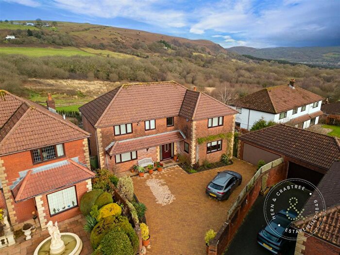 5 Bedroom Detached House For Sale In Nyth Y Aderyn, Pen Y Waun, Pentyrch, Cardiff, CF15