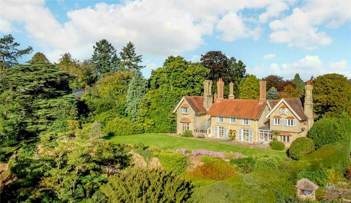 6 Bedroom Detached House For Sale In Hammondswood Road, Frensham, Farnham, Surrey, GU10