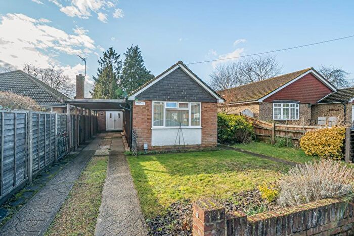 3 Bedroom Detached Bungalow For Sale In Kingfield Gardens, Woking, Surrey, GU22