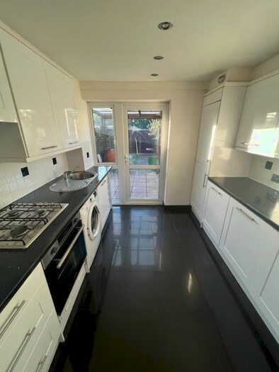 3 Bedroom Semi-Detached House To Rent In Blenheim Road, West Harrow, HA2