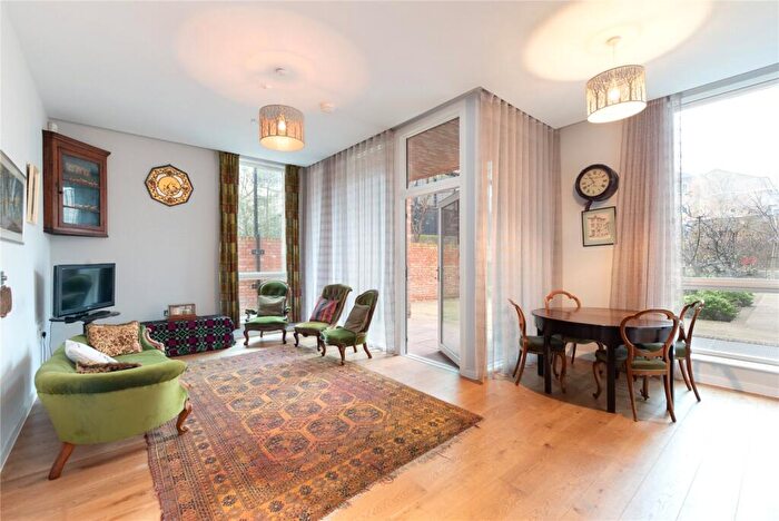 1 Bedroom Apartment For Sale In Belle Vue Apartments, Rowland Hill Street, London, NW3