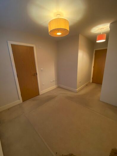 2 Bedroom Flat For Sale In Park Road, Beckenham, BR3