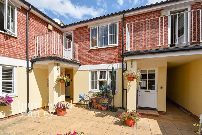 1 Bedroom Retirement Property For Sale In South Street, Compass Court South Street, CO11